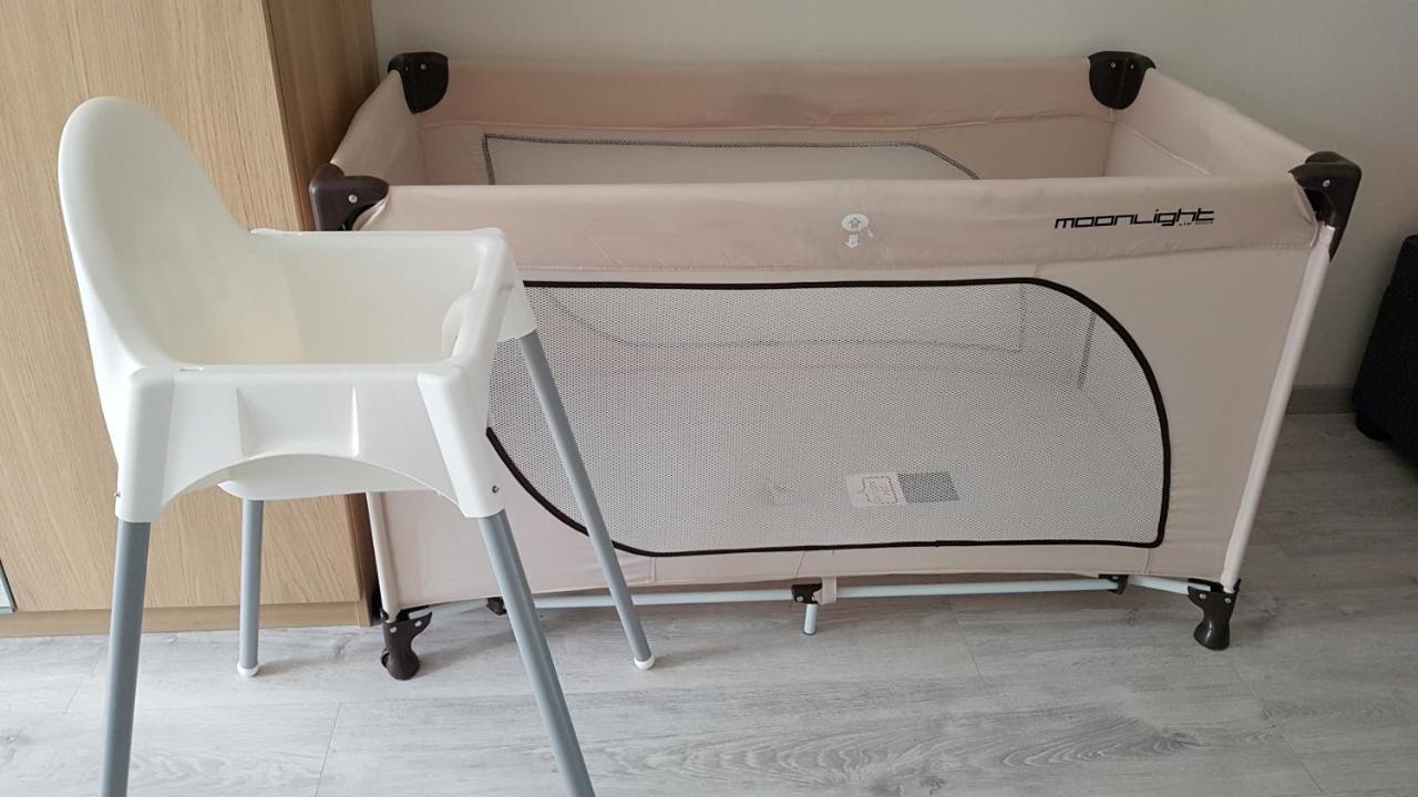 Happy Inn Presidential, Self Check-In, Parking In The Underground Garage 维尔纽斯 外观 照片